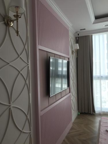 Căn hộ Vinhomes Central Park Bình Thạnh Căn hộ Vinhomes Central Park nội thất mạ vàng, view sông Sài Gòn và Landmark 81