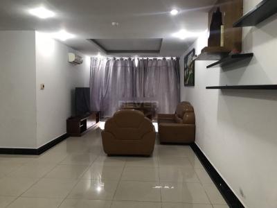 Phòng khách Chánh Hưng Giai Việt, Quận 8 Căn hộ Chánh Hưng Giai Việt tầng trung, nội thất đầy đủ.