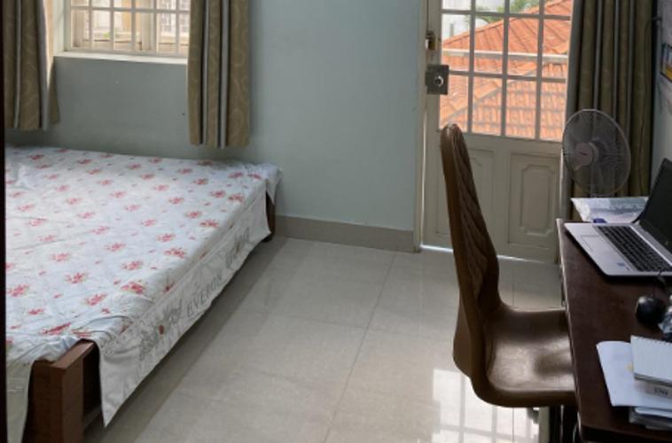 Phòng ngủ nhà Quận Bình Thạnh Nhà phố Q.Bình Thạnh hướng Bắc gồm 1 trệt 3 lầu, sổ hồng riêng.