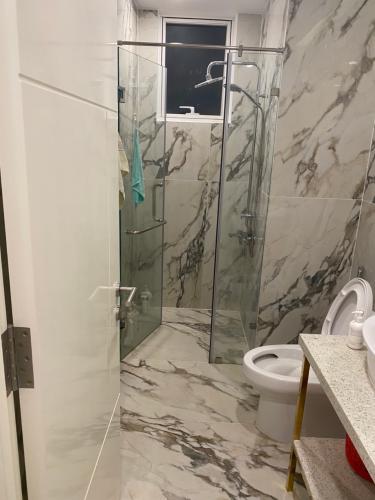 phòng vệ sinh căn hộ sunrise riverside Bán căn hộ tầng cao Sunrise Riverside đầy đủ nội thất, dọn vào ở ngay.