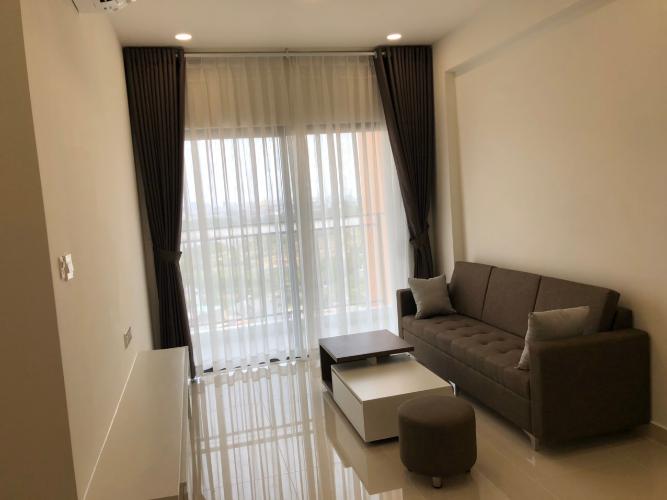 Phòng khách căn hộ The Sun Avenue Căn hộ tầng 19 The Sun Avenue, view Landmark 81.