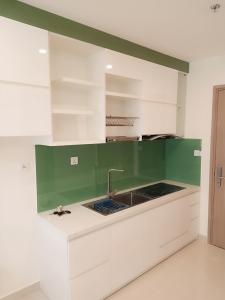 nhà bếp căn hộ Vinhomes Grand Park Căn hộ Vinhomes Grand Park đầy đủ nội thất, view nội khu.