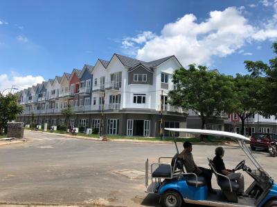 đường vào nhà phố park riverside Nhà phố Park Riverside Tân Cảng đầy đủ nội thất, hiện đại.