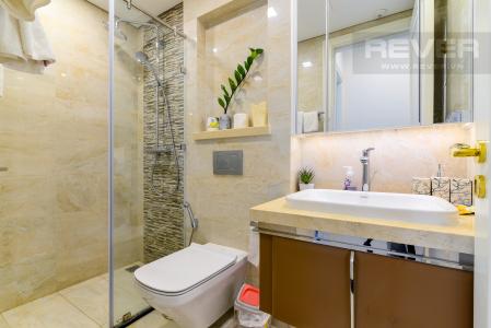 Phòng Tắm Bán căn hộ Vinhomes Golden River 1PN tầng cao, đầy đủ nội thất, view sông thoáng mát