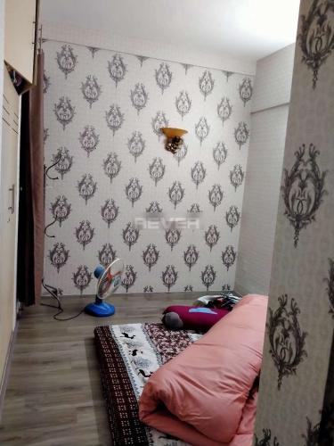 Phòng ngủ căn hộ Bình Trị Đông B, Bình Tân Căn hộ Bình Trị Đông B tầng 9 gồm 2 phòng ngủ, nội thất cơ bản.