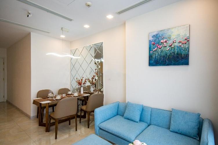 Phòng khách căn hộ Vinhomes Golden River Căn hộ Vinhomes Golden River view thành phố, nội thất đầy đủ.