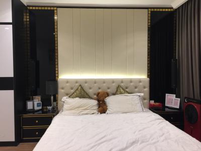 Phòng ngủ Vinhomes Central Park Căn hộ Vinhomes Central Park tầng trung, đầy đủ nội thất.