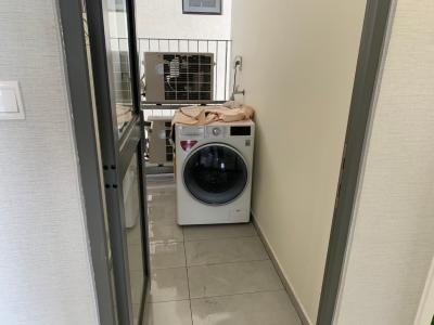 không gian căn hộ Masteri An Phú Căn hộ tầng cao Masteri An Phú ban công hướng Tây.