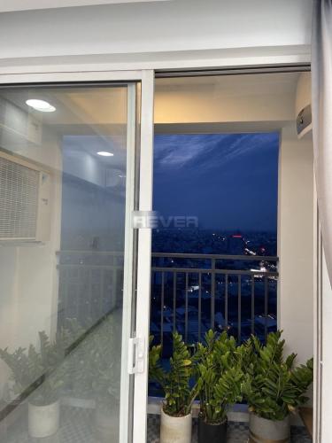 Căn hộ Richstar, Tân Phú Căn hộ Richstar tầng trung, view thành phố sầm uất.