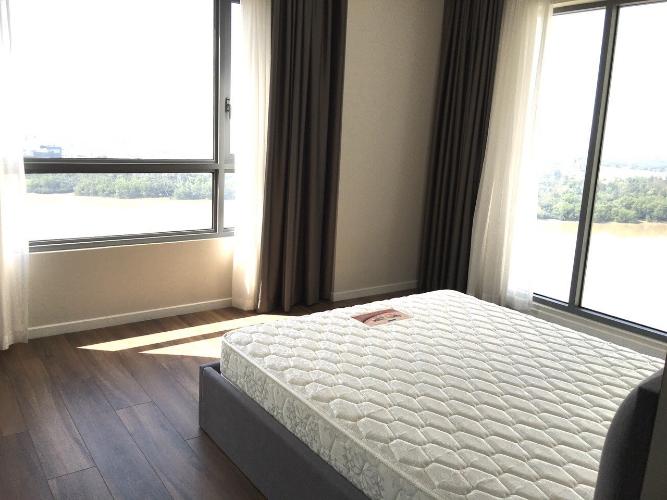 Phòng ngủ căn Lofthouse Diamond Island, Quận 2 Căn hộ Duplex Diamond Island, view thoáng mát, cửa hướng Tây Bắc.