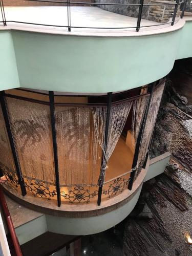 e11b7205b4c64a9813d7 Biệt thự Quận 2 ven sông, thiết kế hiện đại, vị trí đắc địa.