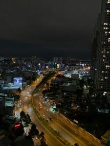 View căn hộ The Manor Bình Thạnh Bán căn hộ tầng cao The Manor với kiến trúc Pháp, đầy đủ tiện ích.