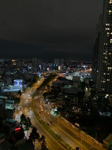 View căn hộ The Manor Bình Thạnh Bán căn hộ tầng cao The Manor với kiến trúc Pháp, đầy đủ tiện ích.
