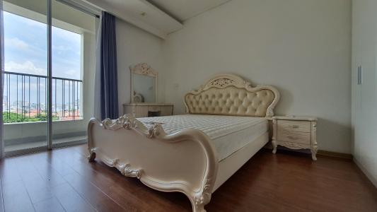 Phòng ngủ căn hộ hộ Thảo Điền Pearl, Quận 2 Căn hộ Thảo Điền Pearl cửa hướng Tây Bắc, đầy đủ nội thất.