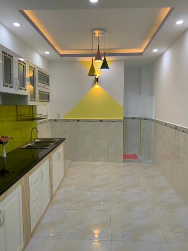 Phòng bếp nhà phố Nhà phố hướng Nam diện tích đất 3.2mx13.4m, khu an ninh.