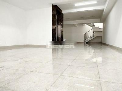 Nhà phố Quận 7 Nhà phố có sổ đỏ diện tích 94m2, khu dân cư văn minh và yên tĩnh.