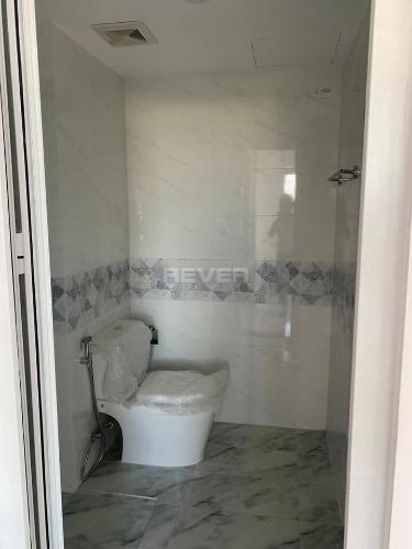 Phòng tắm căn hộ Conic Riverside, Quận 8 Căn hộ Conic Riverside tầng 17 cửa hướng Đông Bắc, không nội thất.