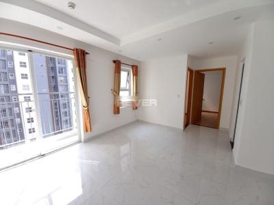 Phòng khách Conic Riverside, Quận 8 Căn hộ Conic Riverside không kèm nội thất, view nội khu hồ bơi.