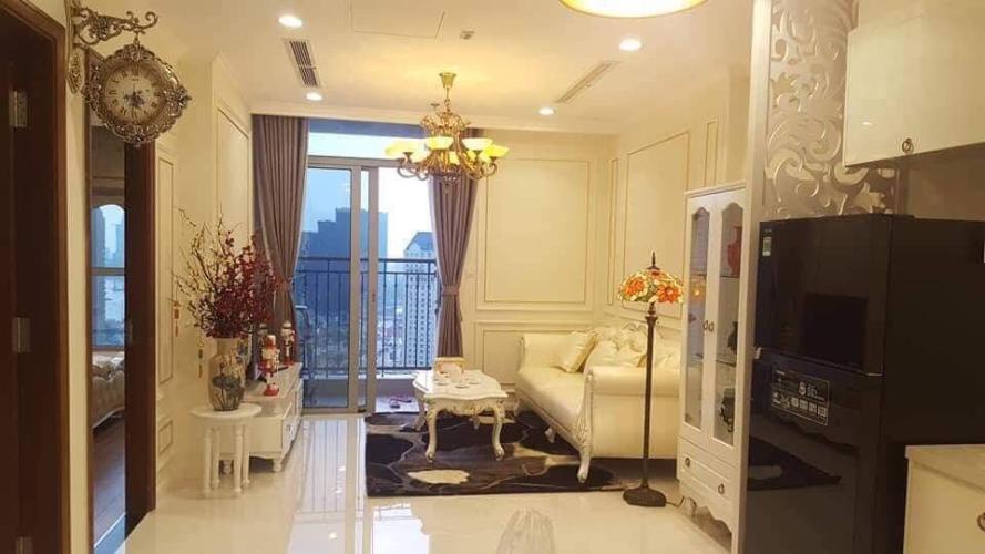 Phòng khách Căn hộ Vinhomes Central Park Căn hộ tầng 27 Vinhomes Central Park ban công hướng Tây Nam, nội thất đầy đủ