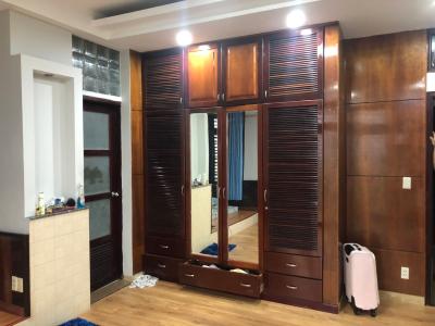 d931b92fe71d1943400c Biệt thự Quận 2 ven sông, thiết kế hiện đại, vị trí đắc địa.