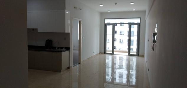 căn hộ Luxgarden Căn hộ Lux Garden tầng trung, view nội khu hồ bơi.