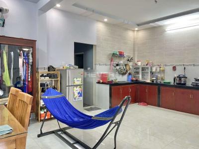 Phòng bếp nhà phố Huyện Nhà Bè Nhà phố Huyện Nhà Bè 1 trệt 1 lầu diện tích sử dụng 220m2, có sổ đỏ.