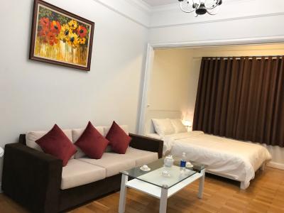 Phòng khách The Manor, Bình Thạnh Căn hộ Officetel The Manor tầng trung, view thành phố.