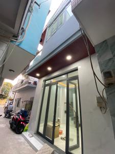 Mặt tiền nhà phố Tô Hiệu, Tân Phú Nhà phố hướng Bắc hẻm 3m, vừa mới xây thiết kế thông minh.
