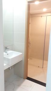 Phòng tắm căn hộ An Gia Skyline, Quận 7 Căn hộ An Gia Skyline nội thất cơ bản, view thoáng mát tuyệt đẹp.