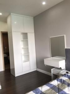 Phòng ngủ The Sun Avenue Căn hộ The Sun Avenue tầng trung, view Landmark 81.