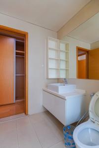 Phòng tắm The Vista An Phú, Quận 2 Căn hộ The Vista An Phú tầng cao, view Xa lộ Hà Nội.