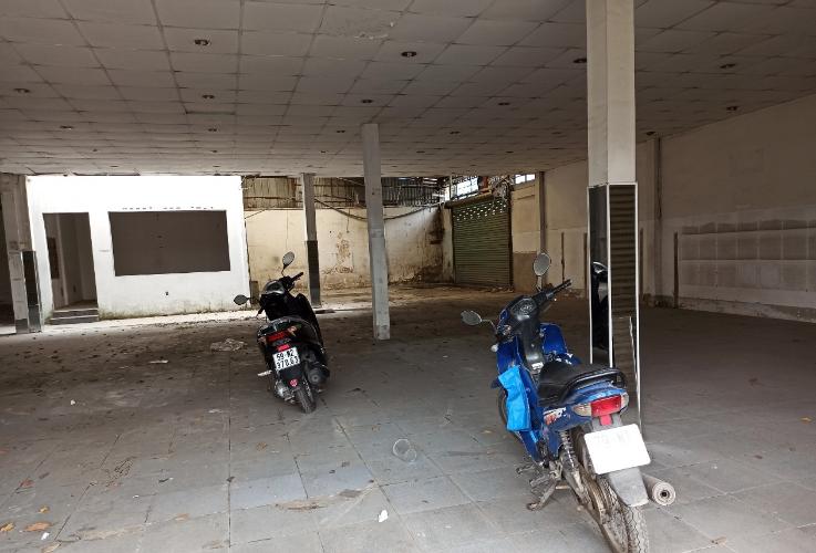 Mặt bằng kinh doanh Trường Chinh, Tân Bình Mặt bằng kinh doanh diện tích 414m2, gần ngã tư Bảy Hiền.