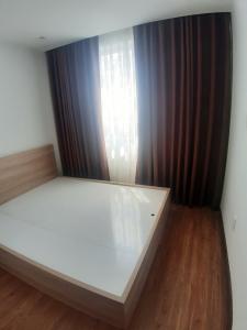 Phòng ngủ Scenic Valley Quận 7 Căn hộ Scenic Valley tầng 16, đầy đủ nội thất, cửa hướng Tây.