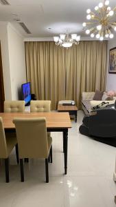 Phòng khách Căn hộ Vinhomes Central Park Căn hộ tầng 10 Vinhomes Central Park nội thất đầy đủ