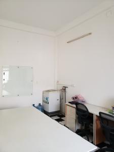 Mặt bằng kinh doanh Nguyễn Hữu Cảnh, Bình Thạnh Mặt bằng hướng Đông Bắc, trong hẻm đường nhựa xe hơi ra vào.