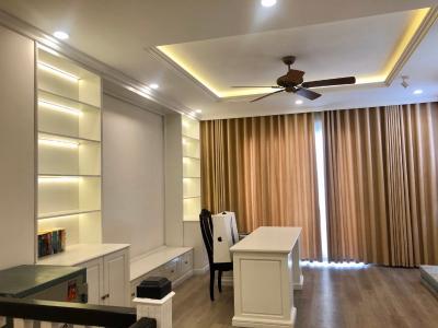 Không gian nhà phố Huyện Nhà Bè Nhà phố hướng Đông Nam diện tích 126m2, bàn giao đầy đủ nội thất.