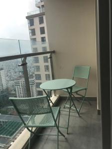 Ban công Masteri Millennium Quận 4 Căn hộ Masteri Millennium đầy đủ nội thất, hướng Đông Nam.