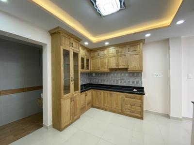 Bên trong nhà phố Hoàng Hoa Thám, Bình Thạnh Nhà phố hướng Tây Bắc, diện tích 46.9m2, sổ hồng riêng.