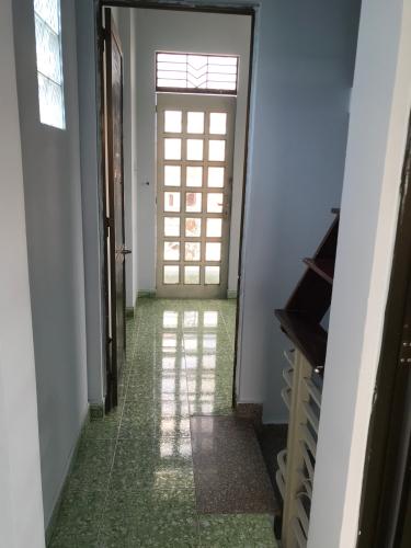 Nhà phố quận 2 Nhà phố mặt tiền trung tâm Quận 2, khu dân cư sầm uất.