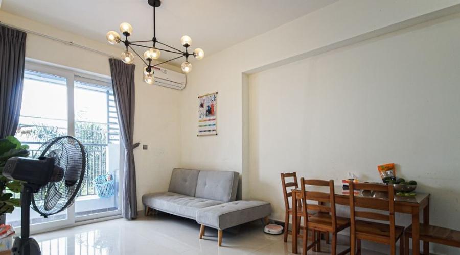 Phòng khách The Park Residence, Nhà Bè Căn hộ The Park Residence view hồ bơi, hướng Đông Nam.