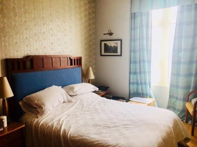 Căn hộ Saigon Pearl , Quận Bình Thạnh Căn hộ Saigon Pearl tầng 21 đầy đủ nội thất, view thoáng mát.