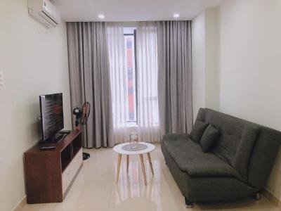 Phòng khách La Astoria, Quận 2 Căn hộ La Astoria tầng trung, bàn giao nội thất đầy đủ.