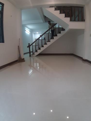 Bên trong nhà phố Lê Văn Thọ, Gò Vấp Nhà phố hẻm xe hơi mới xây, thiết kế hiện đại tinh tế.