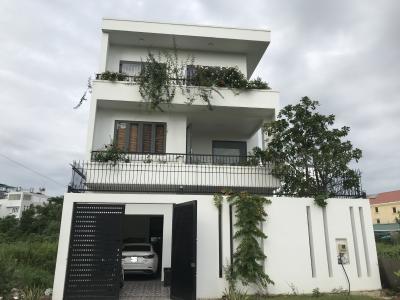 Biệt thự Quận 2 Biệt thự diện tích 165m2 được thiết kế sang trọng, bàn giao nội thất cơ bản.