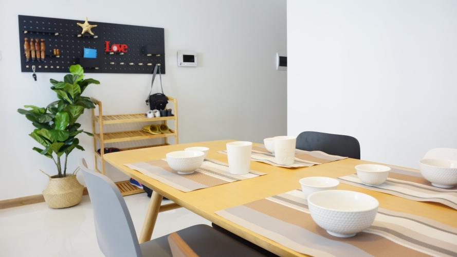 Phòng bếp căn hộ Vinhomes Central Park, Quận Bình Thạnh Căn hộ Vinhomes Central Park đón view tầng cao, đầy đủ nội thất.