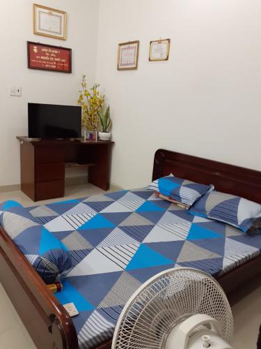 Phòng ngủ nhà phố Quận 7 Bán nhà 3 tầng hẻm Huỳnh Tấn Phát, Quận 7, sổ hồng, cách MT Huỳnh Tấn Phát khoảng 300m