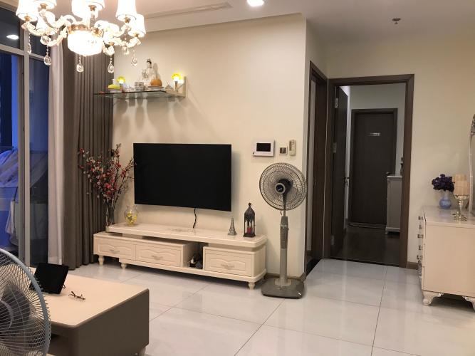 Phòng khách Căn hộ Vinhomes Central Park căn hộ Vinhomes Central Park đẩy đủ nội thất, tầng trung