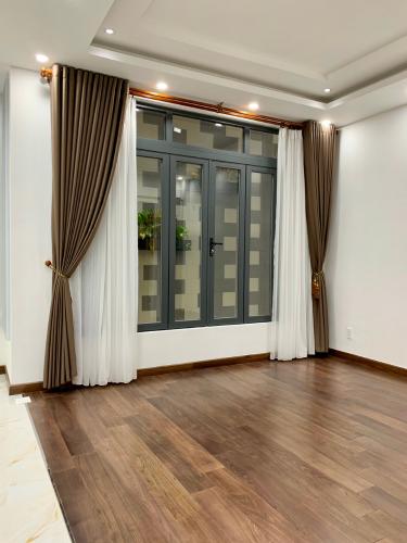 Không gian biệt thự Quận Tân Bình Nhà phố thiết kế kỹ lưỡng 1 trệt 2 lầu 1 sân thượng, khu dân cư đông đúc.