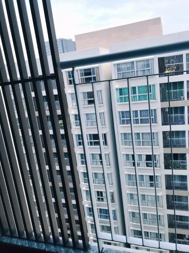 Ban công Scenic Valley, Quận 7 Căn hộ Scenic Valley nội thất cơ bản, view nội khu.