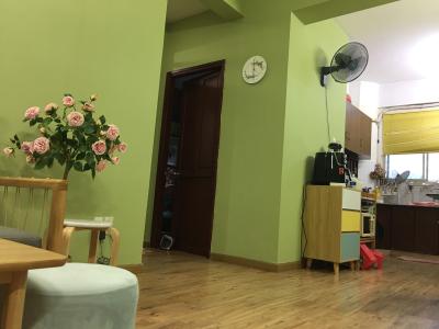 Chung cư Bông Sao, Quận 8 Căn hộ chung cư Bông Sao đầy đủ nội thất, ban công Đông Nam.